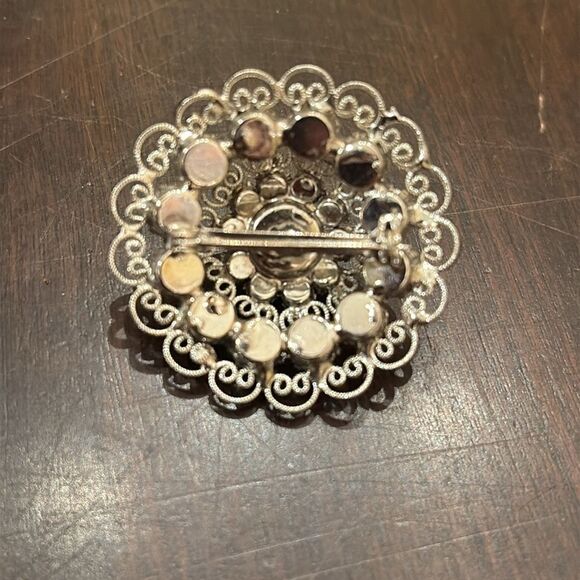 Elegant Vintage Silver and Blue Flower Brooch - Picture 3 of 4